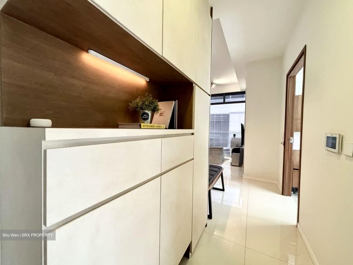 Phoenix Residences (D23), Apartment #557519771